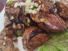 -鑫渔港海鲜本地菜·山海关浑锅(东戴河店)