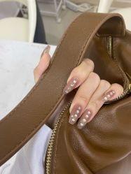 -小羽毛美甲美睫