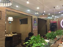 -钟掌勺忘不了地道湘菜(新天地假日广场店)