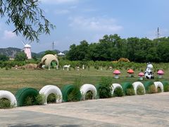 -大连铭湖国际观光牧场