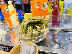 回转串串-百品聚旋转火锅(号外店)