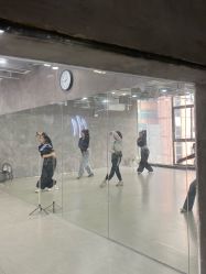 -HI dance 舞室