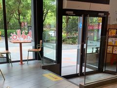 -麦当劳(浦江镇绿地乐和城店)