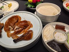 精品烤鸭-悦江(梅奔中心店)