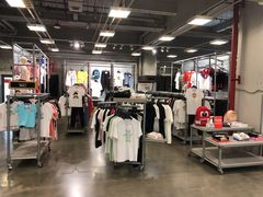 -上品折扣(回龙观店)