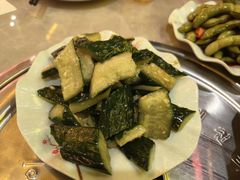 -沪上名羊天下•烤羊腿•东北烧烤•小龙虾(浦东直营总店)