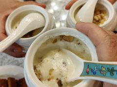 -汗腾格里·风味餐厅(新疆驻京办店)
