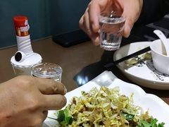 -东口码头·烧鸽子·鱼头泡饼·地方菜(金鹰悦城店)