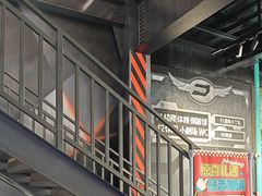 -极限PLAY运动娱乐新世界·团建派对表演休闲馆·室内高空游乐园