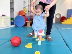 -乐融婴幼儿成长中心(四季青校区)