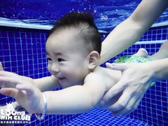 -龙格亲子游泳俱乐部(泊富中心)
