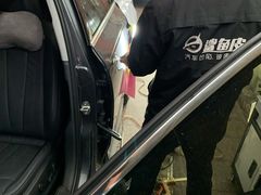 -鲨鱼皮汽车凹陷玻璃修复(静安店)