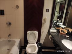 -北京保利大厦酒店(东四十条地铁站店)