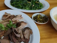 -乌文新澄海卤鹅店