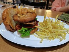 -HELLO 27 意面·沙拉·帕尼尼