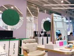 -PE SALON 
