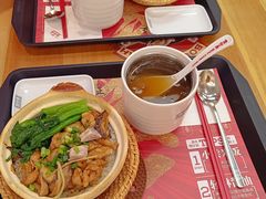 -华记煲仔华·煲仔饭(市桥易发店)