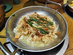 锅烧脆脆虾-吃饭皇帝大土家民族菜(正大广场店)