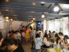 等位区-十吉老砂锅(天生丽街生活馆店)