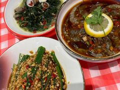 -辣小鲜·南昌大排档(船山路店)