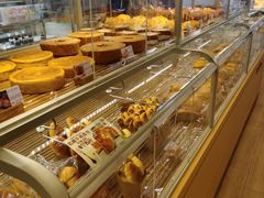 面包甜点陈列柜-好利来(二纬路店)