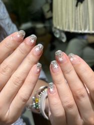 -Lucky girl建构养甲·中式翘睫专业店