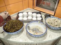 -闫家驴肉老店(华电一校店)