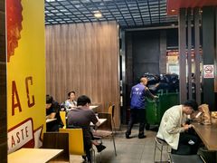 -麦当劳(宁波火车高铁站店)