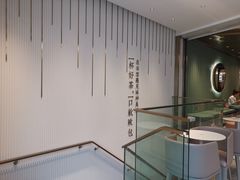 -奈雪的茶(百盛店)