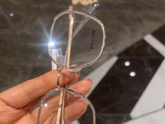 -爱视眸Eyeblling眼镜·依视路·蔡司镜片折扣店(百联南方商城购物中心)