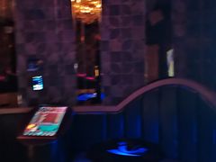 -K+全国连锁KTV(绿地缤纷天地店)