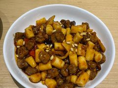 松子牛肉炒年糕-兔爸私家小厨(新北万达店)