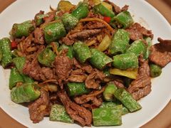 -新发现(金茂览秀城店)