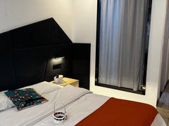 -苏州雲墨·简欧设计师酒店(观前街店)