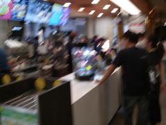 -麦当劳(中山公园龙之梦店)