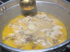 -禄婶鸡煲·打边炉