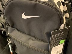 -NIKE北京马连道换季优惠店