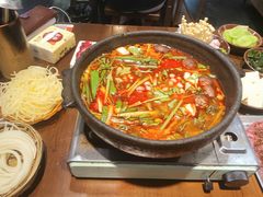 -黔有有贵州酸汤夺夺粉火锅(五味十字店)