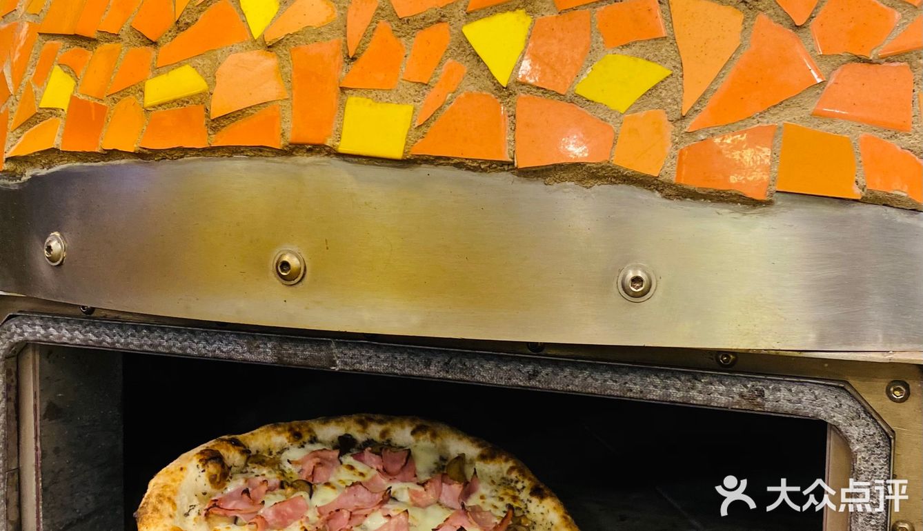 杨浦创智天地里的神仙手工窑烤披萨🍕 好吃到炸裂