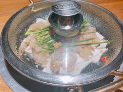 -吃饭皇帝大土家民族菜(正大广场店)