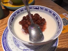红豆双皮奶-昌勝香港深井烧鹅(新年华店)