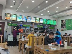 -老回回小吃(百万庄店)