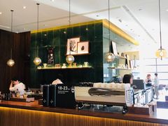 -星巴克(郑州普罗旺世店)