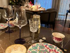 -海派悦庭·海胆烧麦·新融合菜(凯德广场店)