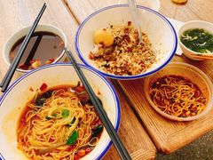 -村外有星光小食铺(解放碑1089店)