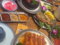 -明洞阿姨·韩式酱蟹烤肉·创意料理(三元桥店)