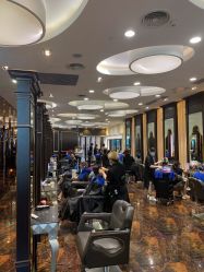 -八佰伴8008星级形象店