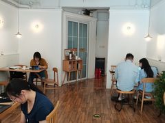 -Cafe Villa