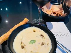 -LES ELITES 英集荟(南京西路店)