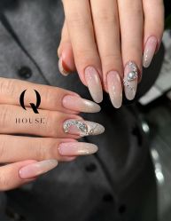 -QHOUSE美甲美睫